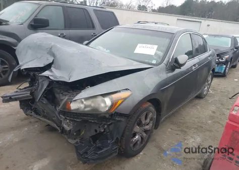 2010 Honda Accord 2.4 Ex-L z USA, uszkodzony, nr VIN 1HGCP2F86AA048293